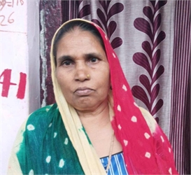 Leela - Part time Cleaner and Baby Sitter in Rajiv Gandhi Camp in Delhi