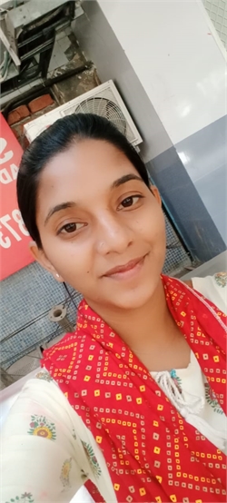 Madhavi Naik - Full time Cook in Nerul in Mumbai