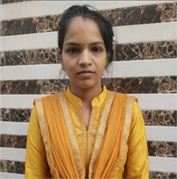 Madhu Devi - Part time Cook and Baby Sitter in Sheetla Colony in Delhi