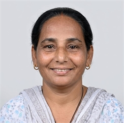Madhu soni - Part time Cleaner and Cook in Prahladpur in Delhi
