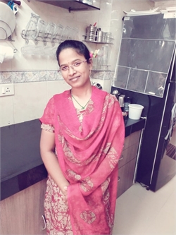 madhubala - Full time Cleaner and Cook and Baby Sitter in malad west in Mumbai