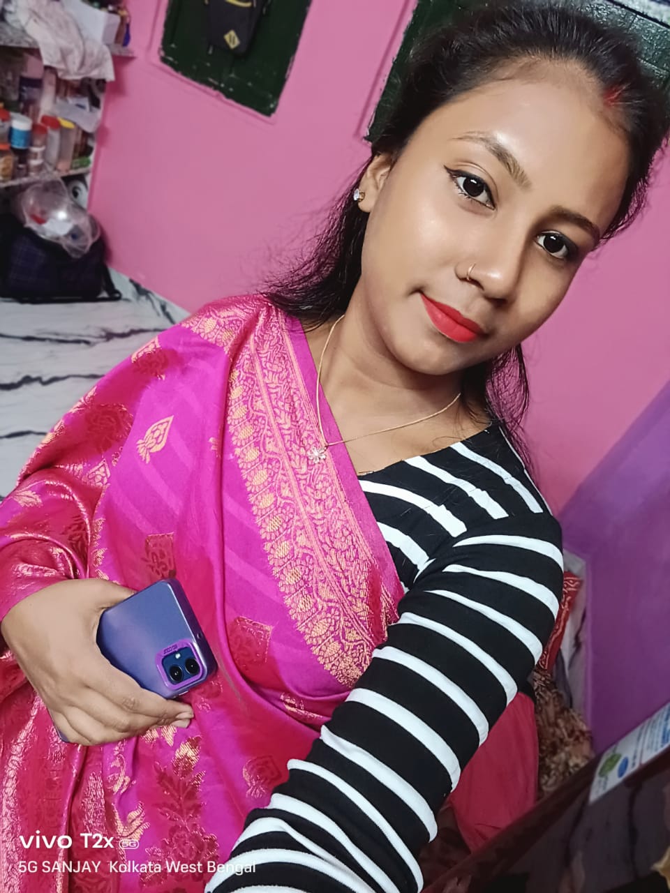 Madhuneeta kndra - Part time Cleaner and Cook and Baby Sitter in behala in Kolkata