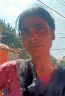 Madhuri Devi - Part time Cleaner in Anand Vihar in Delhi