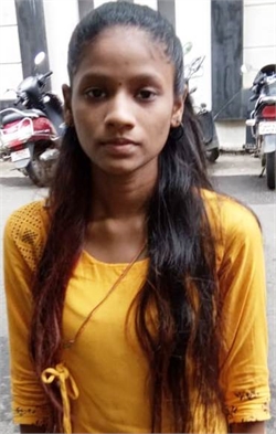 madhuri nalavade - Part time Cleaner and Cook and Baby Sitter in Andheri West in Mumbai