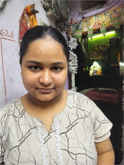 Madhvi Singh - Part time Cook in Daya Basti in New Delhi