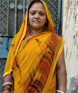 Magli Devi - Part time Baby Sitter in Sector-A/10 in Delhi