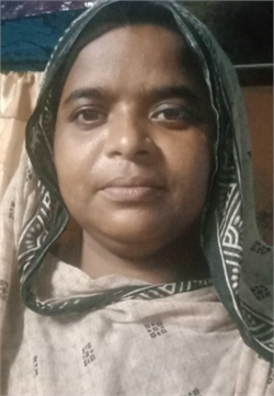 Maimura Bibi - Part time Baby Sitter in Jahangir Puri J Block Jhuggi in Delhi