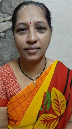 Mala Ambore - Part time Cleaner and Cook and Baby Sitter in Kanjurmarg West in Mumbai