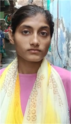 Mamta - Part time Baby Sitter in J J Camp in Delhi