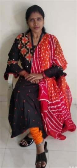 Mangal Sailash Giri - Part time Cleaner and Baby Sitter in fursungi in Pune