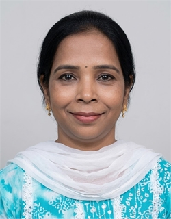 Manju - Part time Cleaner and Cook in Sagar Pur in Delhi