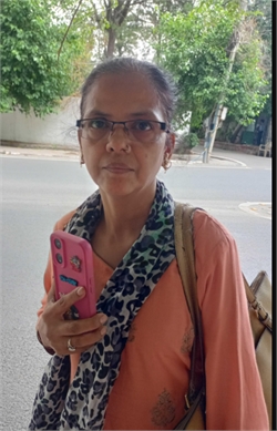 Manju Devi - Part time Cleaner in Pushp Vihar, in Delhi