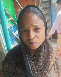 Manju devi - Part time Cleaner and Cook in Harechand in Delhi