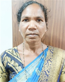 Mariyam Bage - Full time Cleaner in Andheri East in Mumbai