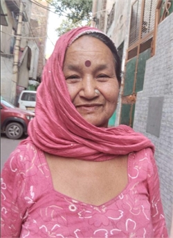 Maya - Part time Cleaner in Adarsh Nagar in Delhi