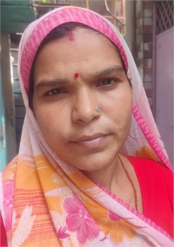 Maya - Part time Cleaner in Indira Camp in Delhi