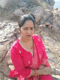 meena - Part time Cleaner and Baby Sitter in Dakshinpuri, New Delhi, Delhi in Delhi