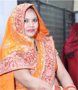 Meena - Part time Cleaner and Cook in Prahladpur in Delhi
