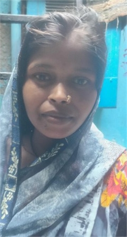Meena - Part time Baby Sitter in Indira Camp in Delhi