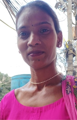 Meena Bansal - Part time Cleaner and Cook in Anand Vihar in Delhi