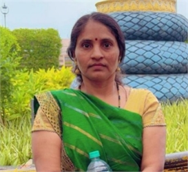 Meena Darbarsingh Rajput - Part time Cleaner and Baby Sitter in nepancy road in Mumbai