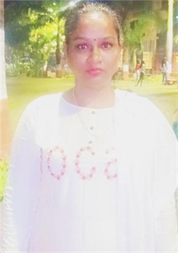 Meena Kshirsagar - Full time Cleaner and Cook and Baby Sitter in Bandra in Mumbai