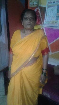 Meena Rokade - Part time Cleaner and Baby Sitter in Malad West in Mumbai