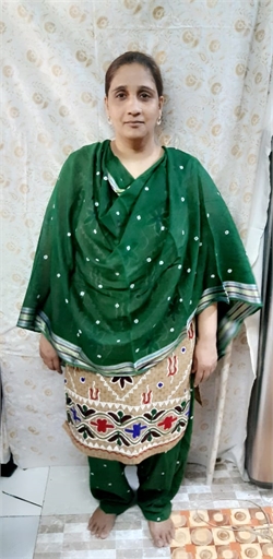Mehar Mukhtaransari - Part time Baby Sitter in Andheri west in Mumbai