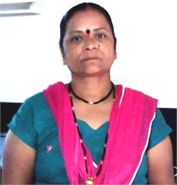 Mina Manohar Bhagwat - Part time Cleaner and Cook and Baby Sitter in Malad West in Mumbai