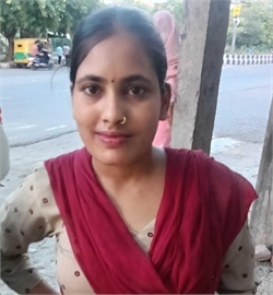 Monika - Part time Cleaner and Cook in Kondli in Delhi