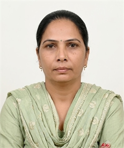 Mosmi - Part time Cleaner and Cook in Labour Colony in Delhi