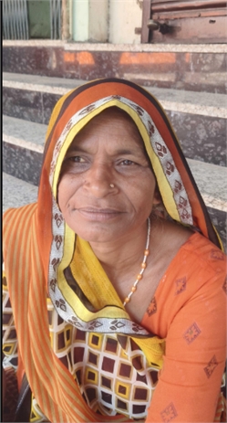 Munni - Part time Cook in Khurd Village, in Delhi