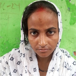 Munni devi - Part time Cook in indra camp in Delhi