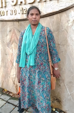Munni lakda - Full time Patient Care and Elderly Care and Baby Sitter in vile parle east in Mumbai