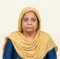 Najma Begam - Part time Cleaner and Cook and Baby Sitter in Khanpur in Delhi