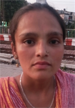 Nasrin - Part time Cleaner in Daya Basti in Delhi