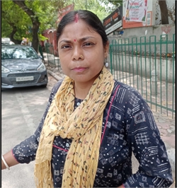 Nayan Moni Baul - Part time Cook and Baby Sitter in Sangam colony in Delhi