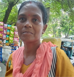 Neelam - Part time Cleaner and Baby Sitter in Dakshin puri in Delhi