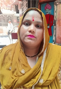 Neha - Part time Cook in a block Trilokpuri in Delhi