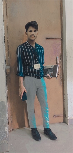 Nirakar sabhasunder - Full time Cleaner in Churchgate in Mumbai