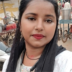 Nisha Pandey - Part time Cook and Baby Sitter in PAHAR GANJ in New Delhi
