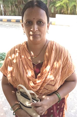 Nita Bamne - Part time Cleaner and Cook and Patient Care and Elderly Care in Dharavi in Mumbai