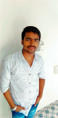 Nitish kumar - Full time Cleaner in Andheri west in Mumbai