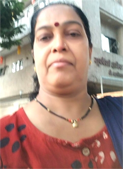 pariga Shinde - Part time Cleaner and Cook and Baby Sitter in worli East in Mumbai
