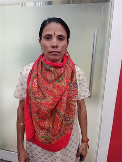 Pasari devi - Full time Cleaner and Cook and Baby Sitter in malad west in Mumbai