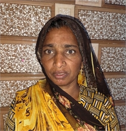 Phulwati - Part time Cleaner in JJ Colony in Delhi