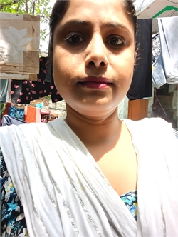 Pinki - Part time Cleaner and Baby Sitter in Kalyan Puri in Delhi