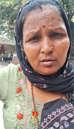 Pinki - Part time Cleaner and Cook in Majnu Tila in Delhi