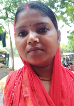 Pinki Devi - Part time Cleaner in Anand Vihar in Delhi