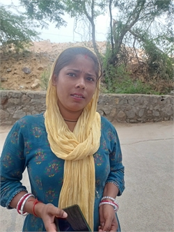 Pinky - Part time Cleaner and Cook and Baby Sitter in Rangpuri Pahari in Delhi